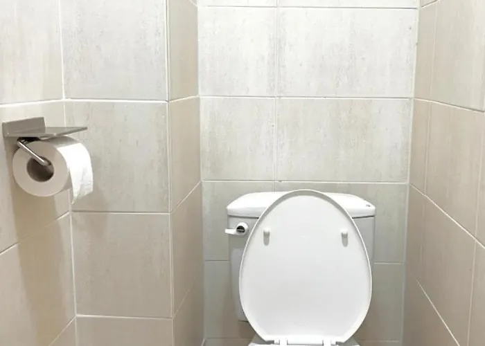 Appartement Gangnam, Sinnonhyeon Station Clover Seoel